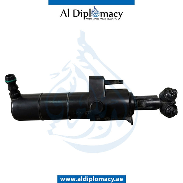 Right HEADLIGHT WIPER NOZZLE for Mercedes-Benz C Class W202 (1994-2000) models, Part Number UN-2088600447